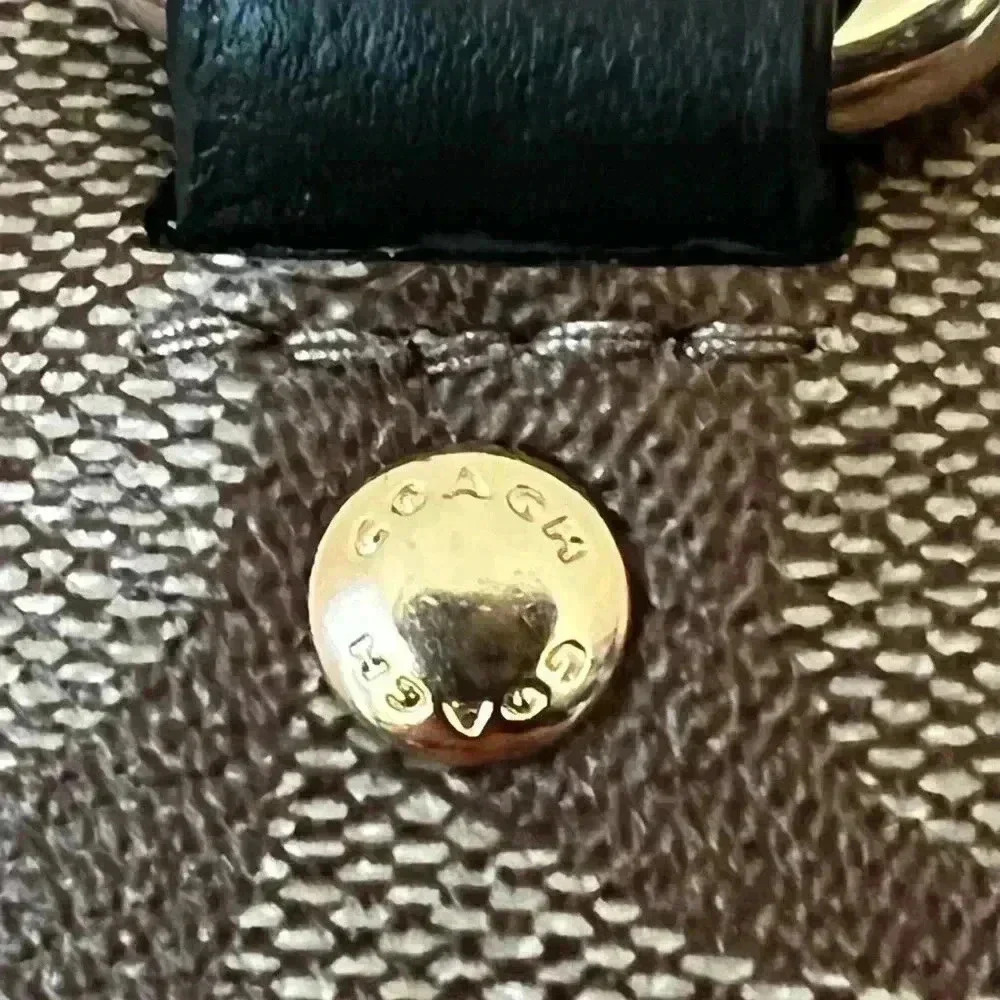 COACH Gallery Tote In Signature Canvas Top Zip Tan Brown Dark Green 79609 EUC - Picture 5 of 10